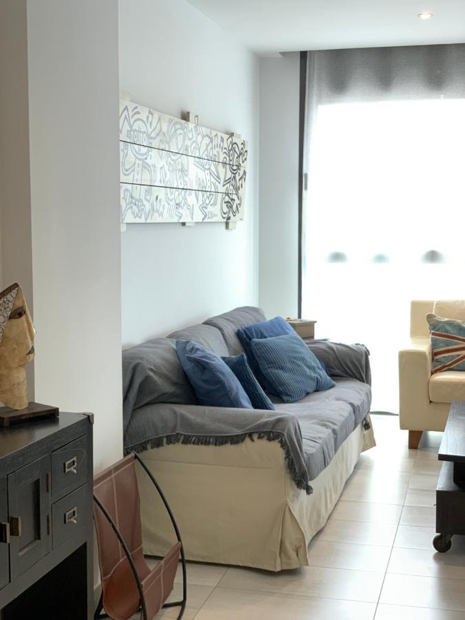 Apartaments El Cine 罗萨斯 外观 照片